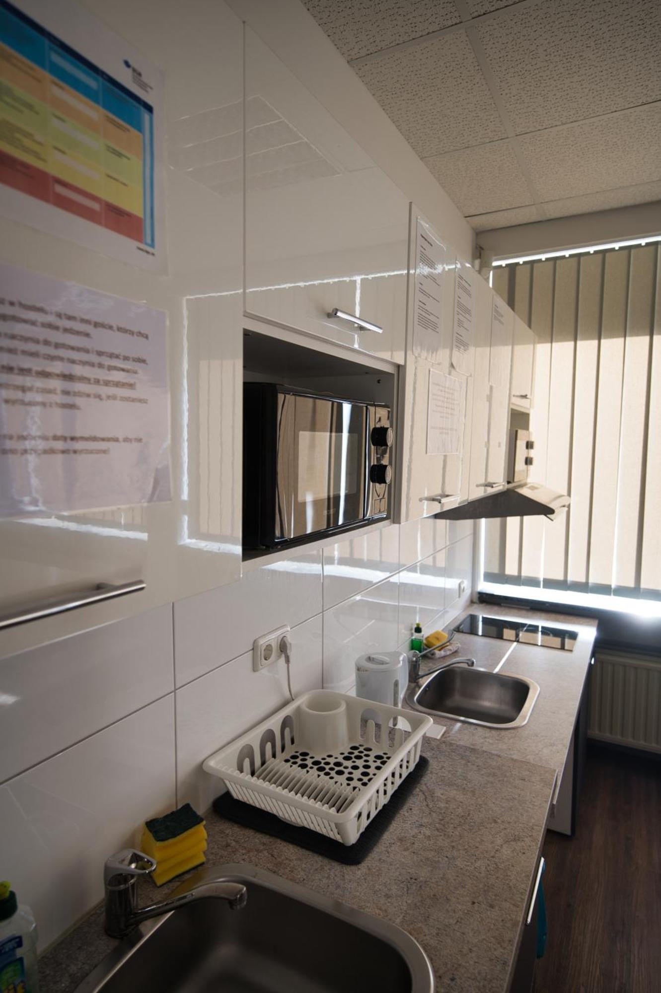 Hostel Messe Laatzen Exteriör bild